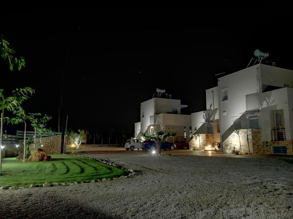 Edem Suites Marathopoli Dış mekan fotoğraf