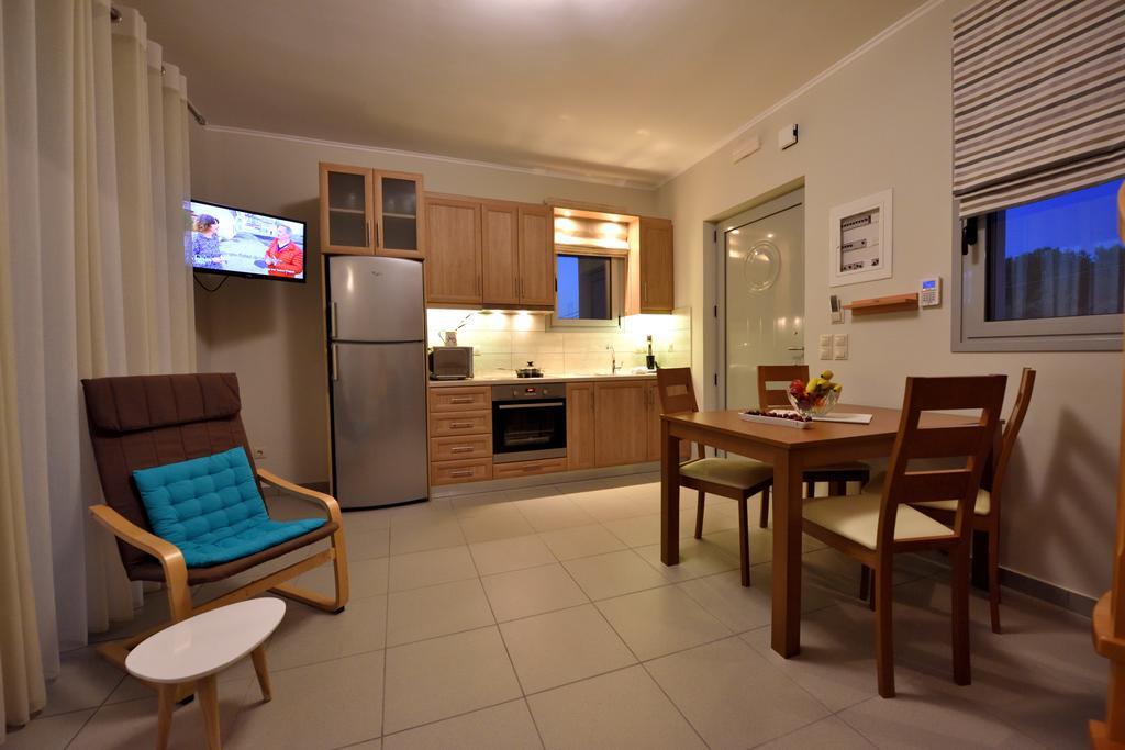 Edem Suites Marathopoli Dış mekan fotoğraf